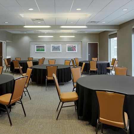 Springhill Suites By Marriott Bloomington Extérieur photo